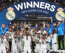 爱游戏官网-欧超杯冲刺阶段再迎强敌，皇家社会完成体检，主帅态度——态度坚定，控场能力受关注的简单介绍