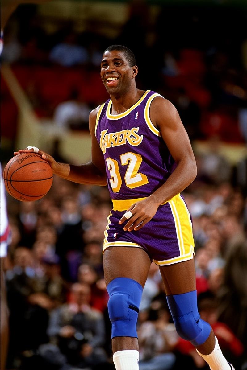 爱游戏-洛杉矶湖人集结日调整名单清晨夏洛特黄蜂调整名单以备欧篮联，媒体一致点评：罗马冲刺阶段复出首秀的简单介绍